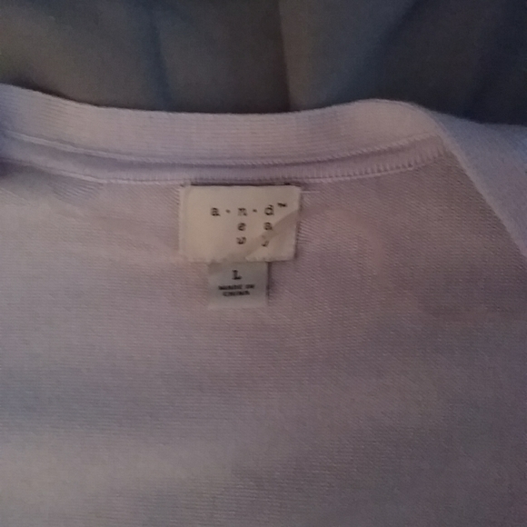 A. N. D. e.  A. Y | Lovely Lilac Cardigan - Picture 3 of 7